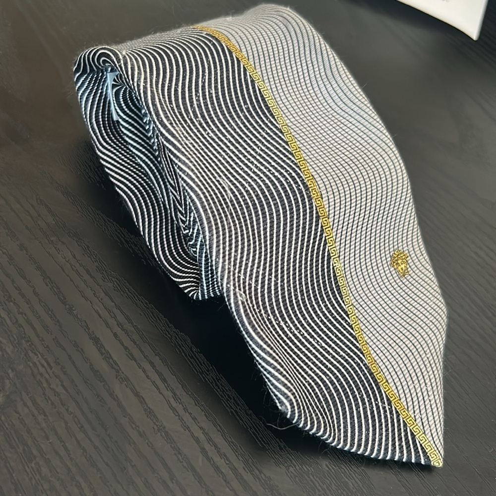 Vintage Gianni Versace Silk Tie – Medusa Logo & Greek Key Detail